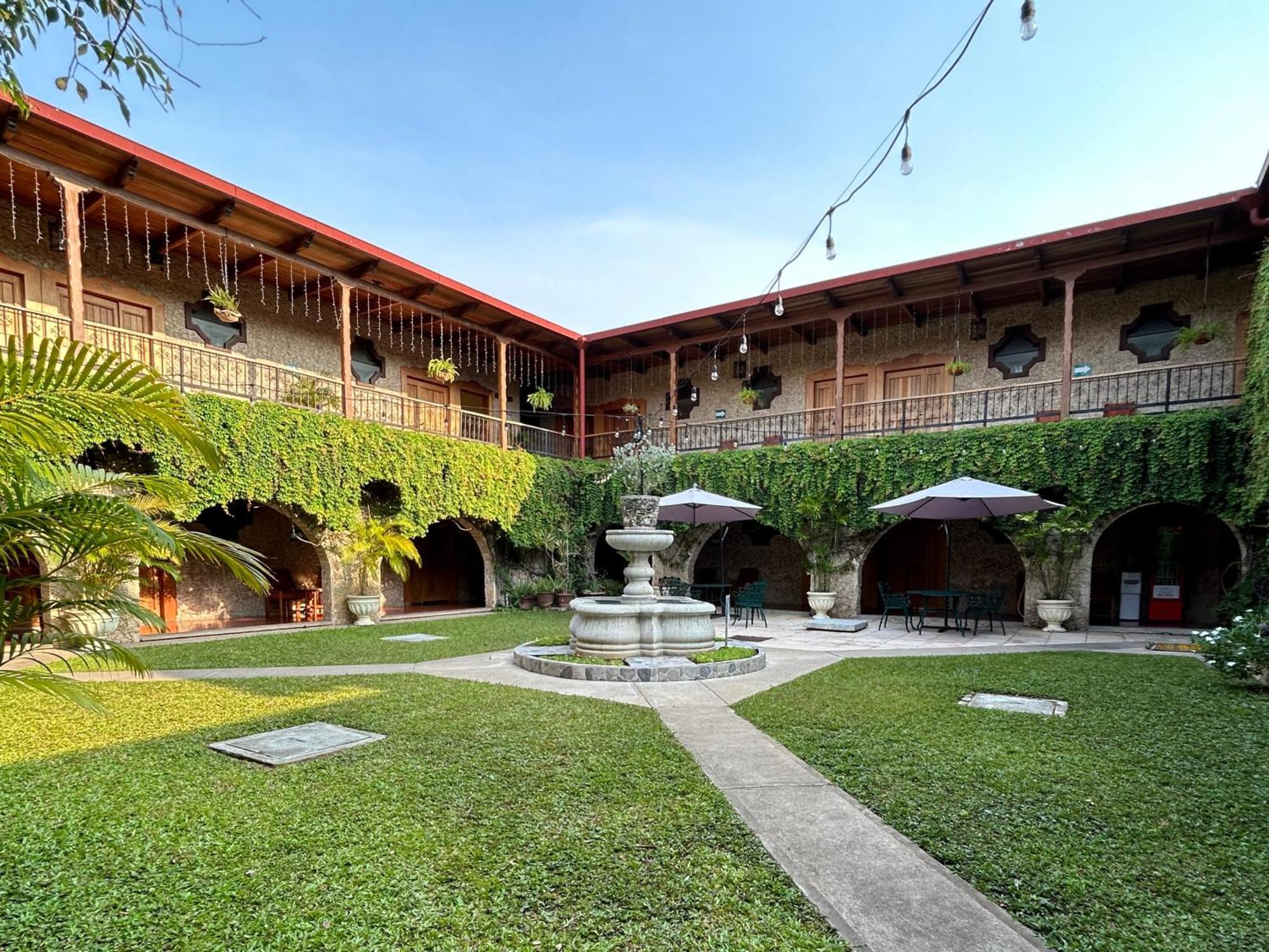 Hotel Del Patio Flores Exterior foto