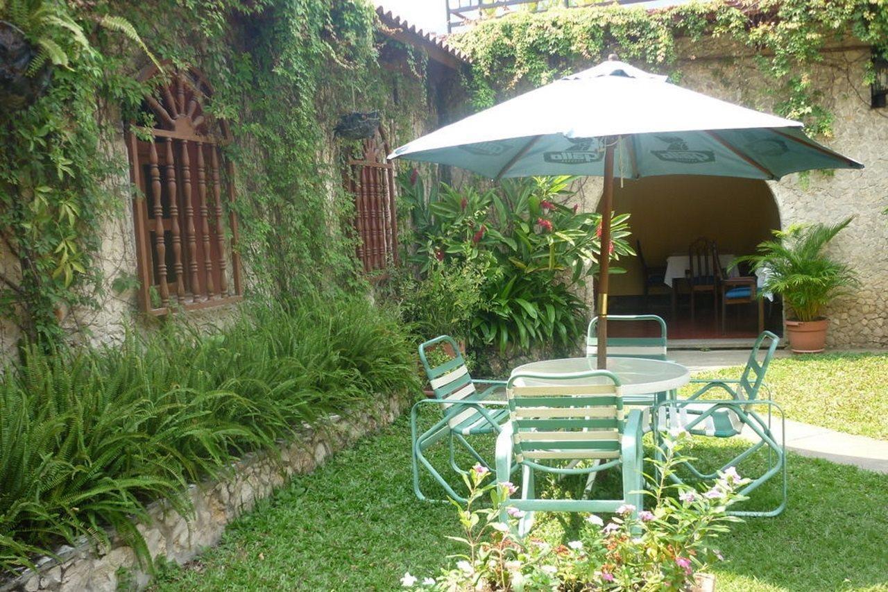 Hotel Del Patio Flores Exterior foto